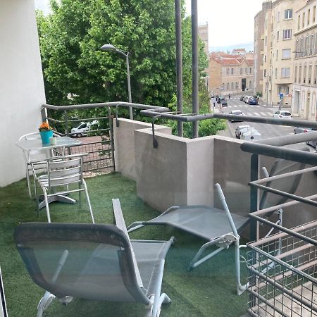 Apparement Chaleureux Avec Balcon Apartamento Marselha Exterior foto